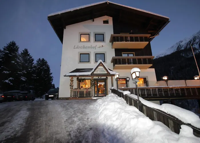 Πανσιόν Laerchenhof Sankt Jakob in Defereggen