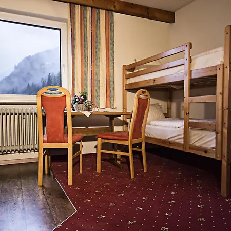 Laerchenhof Konukevi